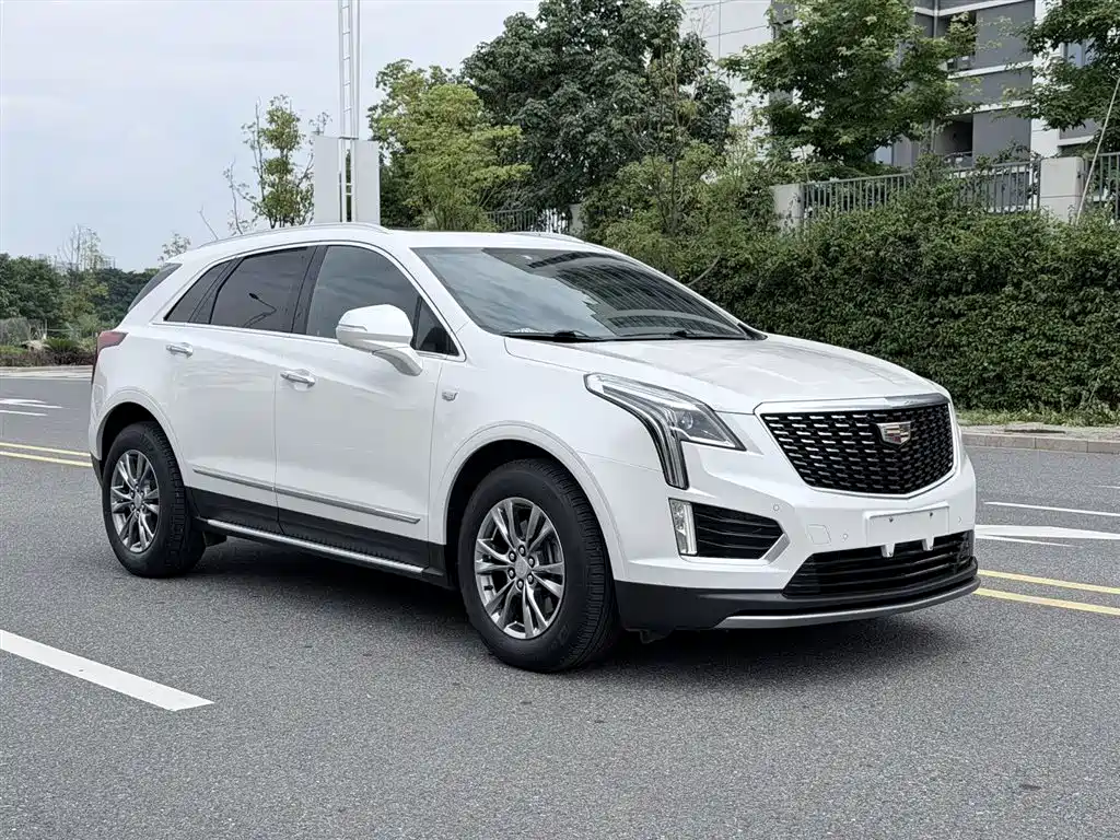 Cadillac XT5 2020 — фото 3