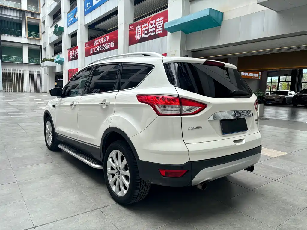 Ford Kuga 2014 — фото 7