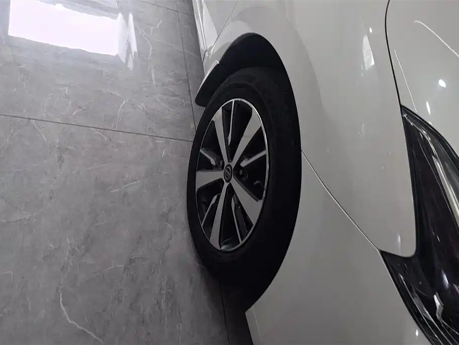 Nissan Bluebird 2020