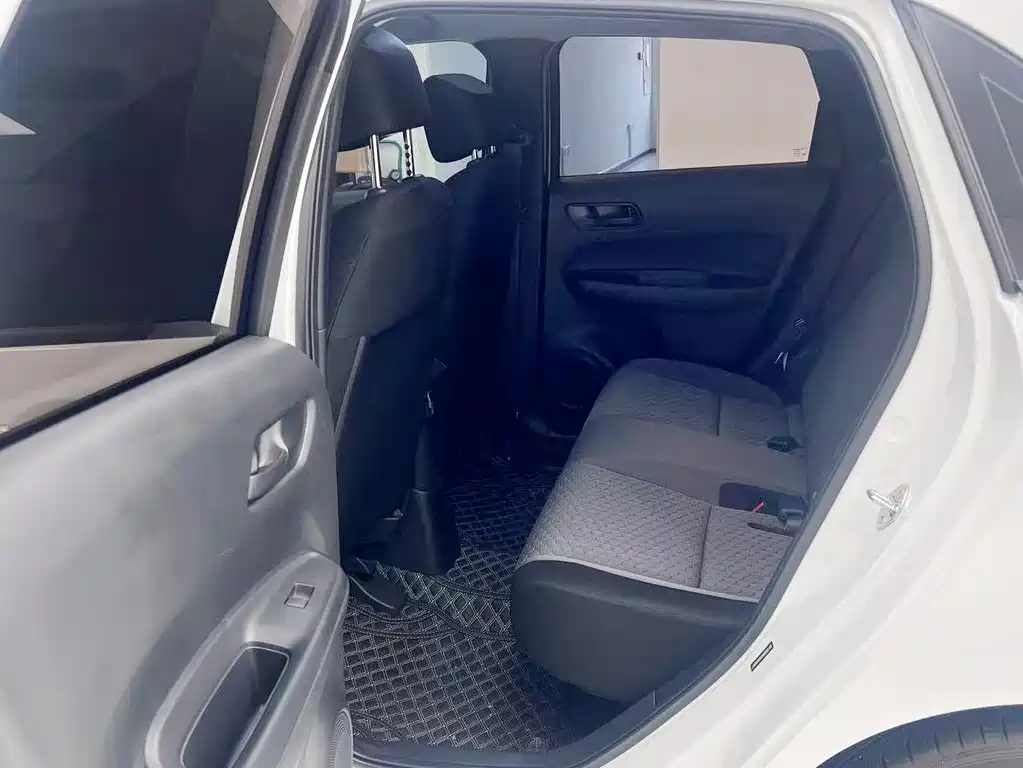 Honda Fit 2025 — фото 10