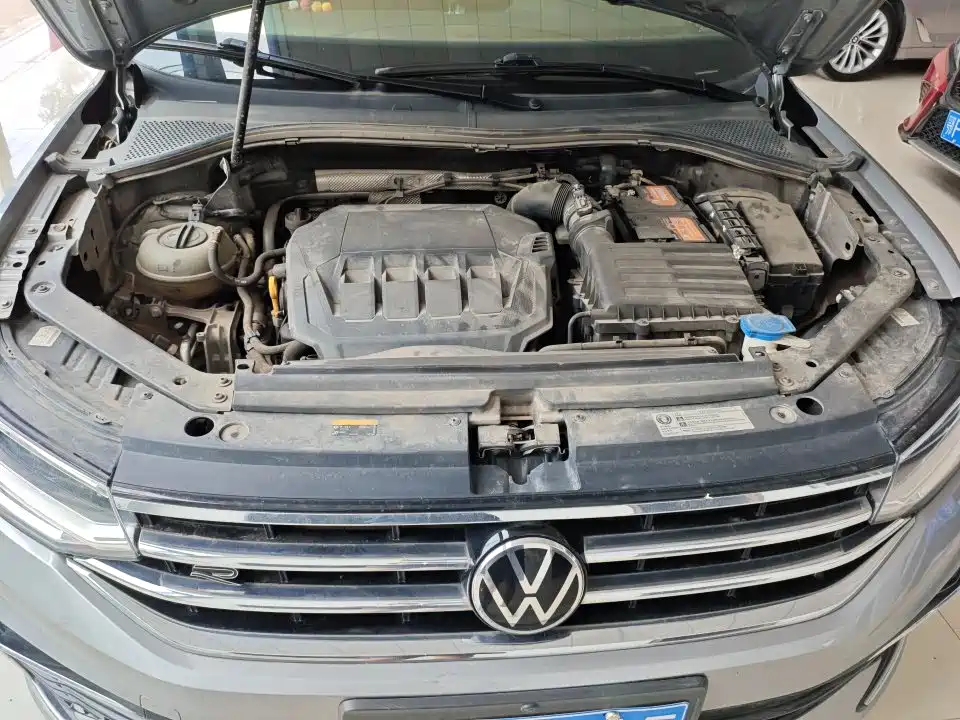 Volkswagen Tiguan L 2022 — фото 10