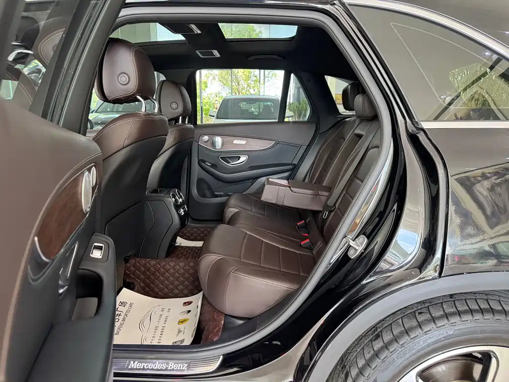 Mercedes-Benz GLC 2020 — фото 11
