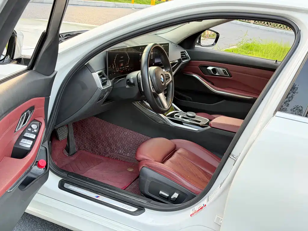 BMW 3 Series 2023