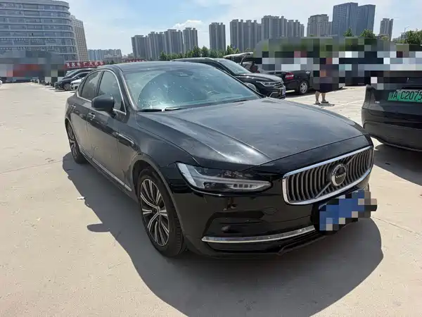 Volvo S90 2021