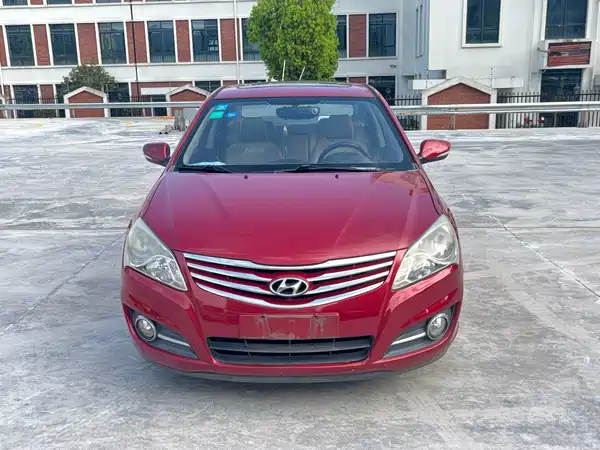 Hyundai Yuedong 2011