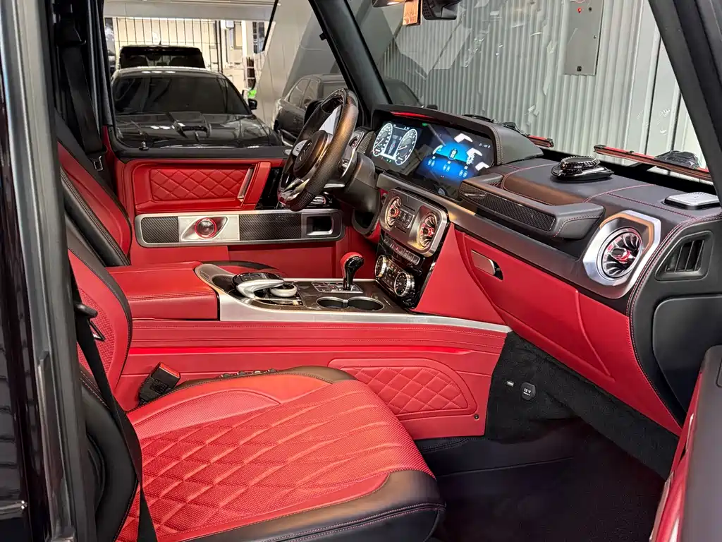 Mercedes-Benz G-Class 2017 — фото 16