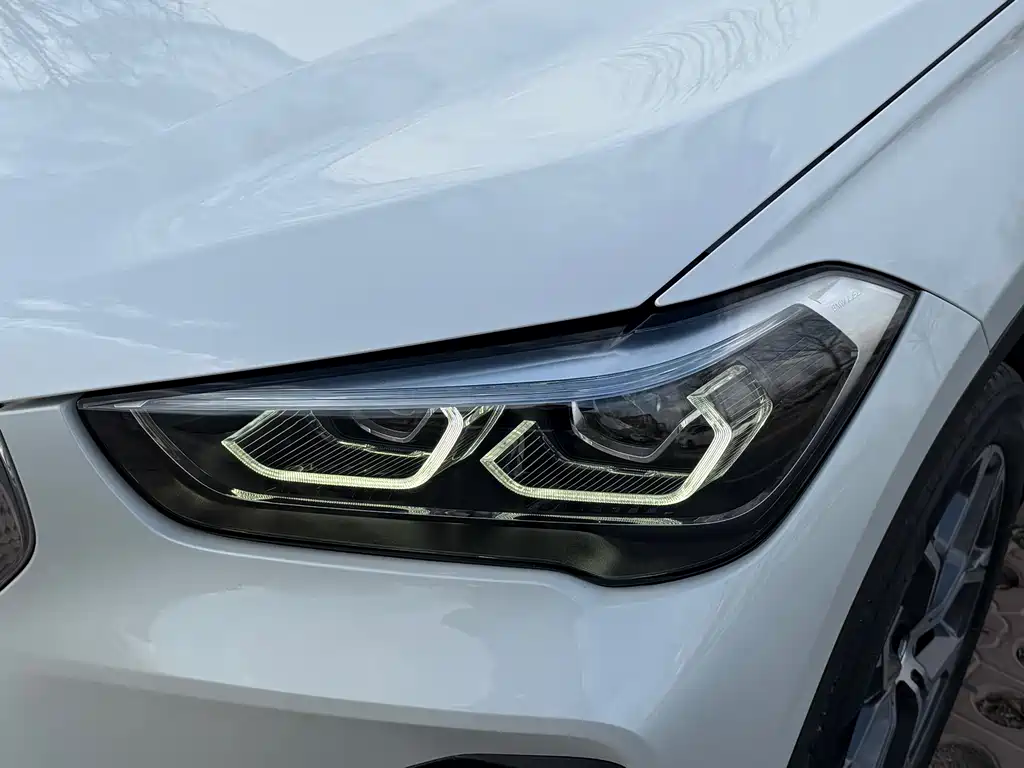 BMW X1 2022 — фото 9