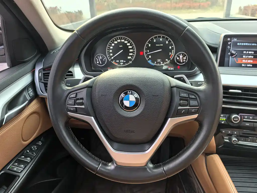 BMW X6 2018 — фото 12