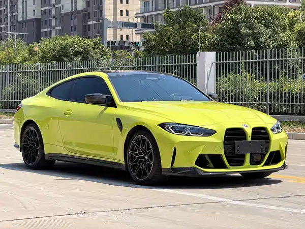 BMW M4 2023