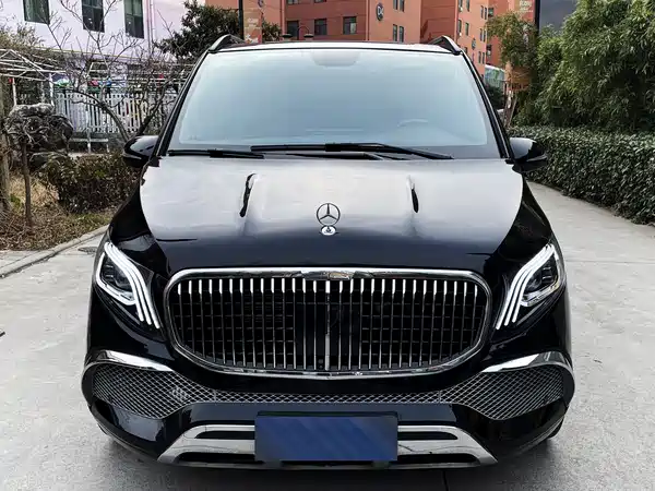 Mercedes-Benz Vito 2023