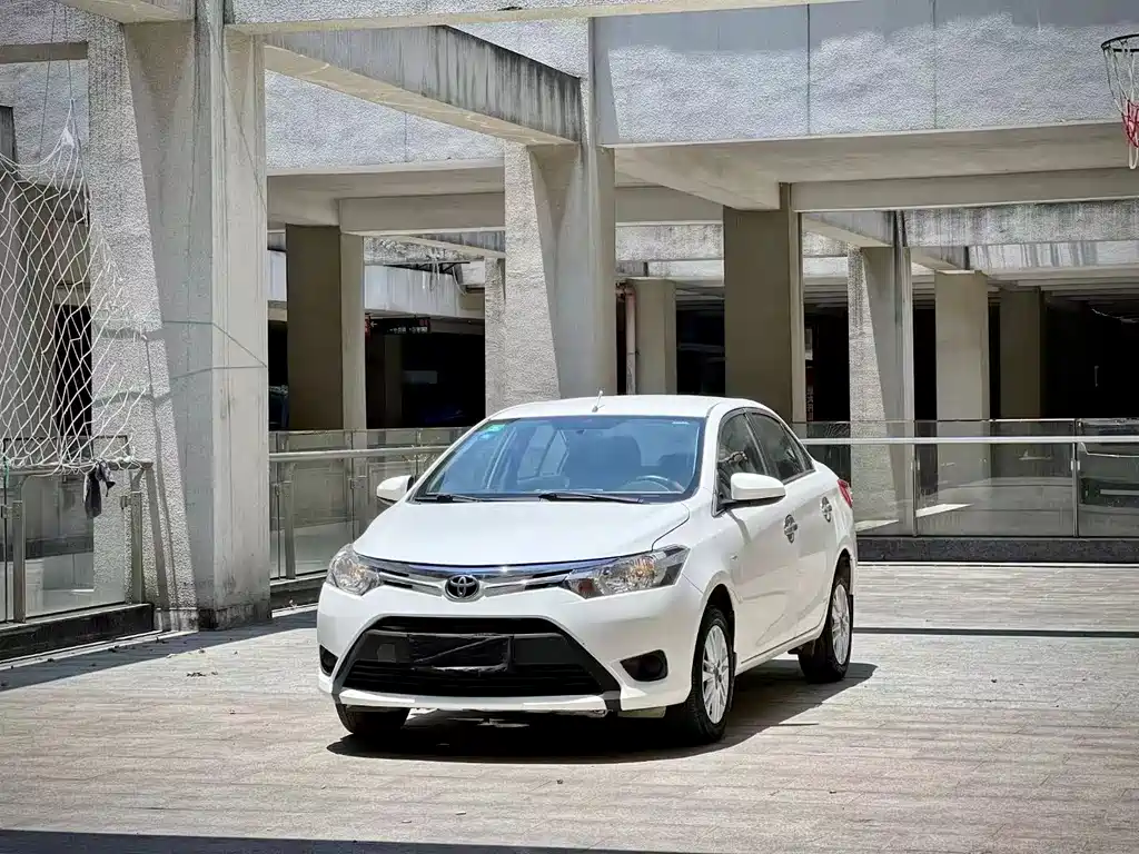 Toyota Vios 2015