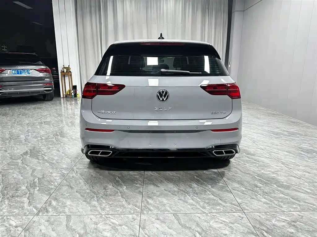 Volkswagen Golf 2022