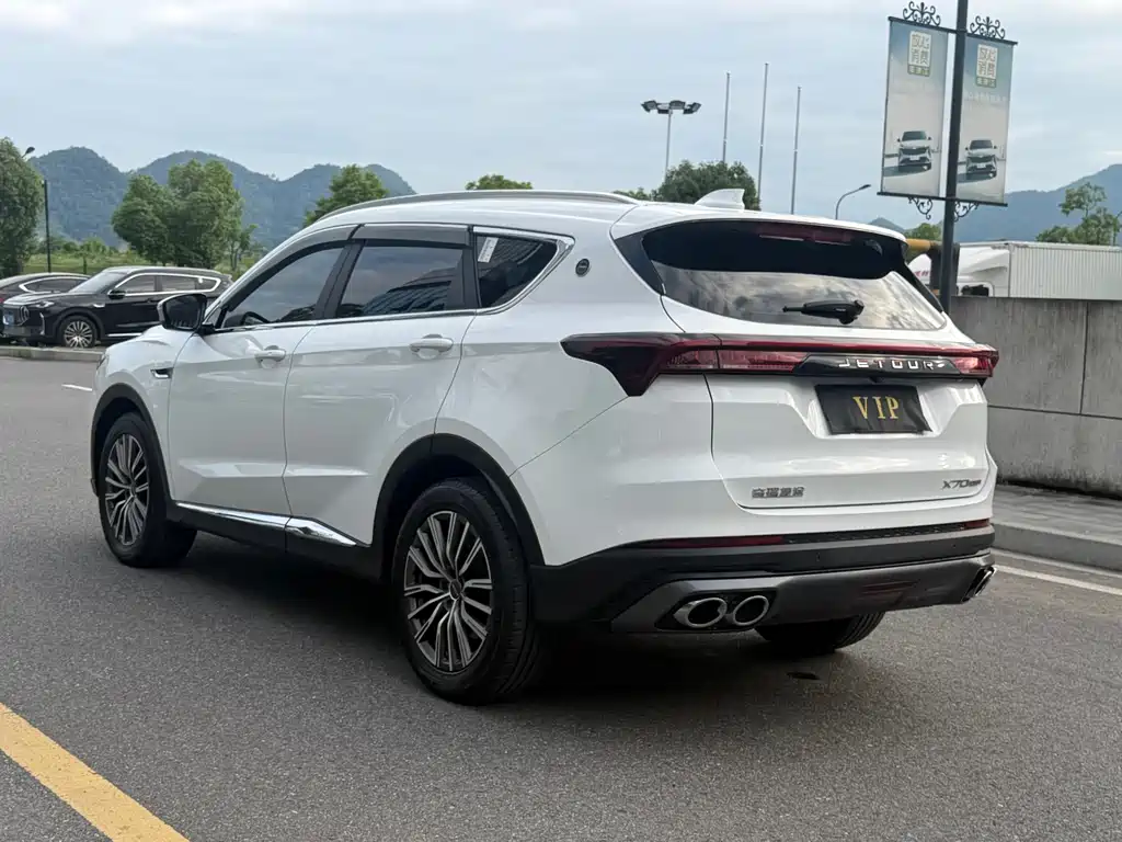 Jetour X70 PLUS 2024 — фото 11