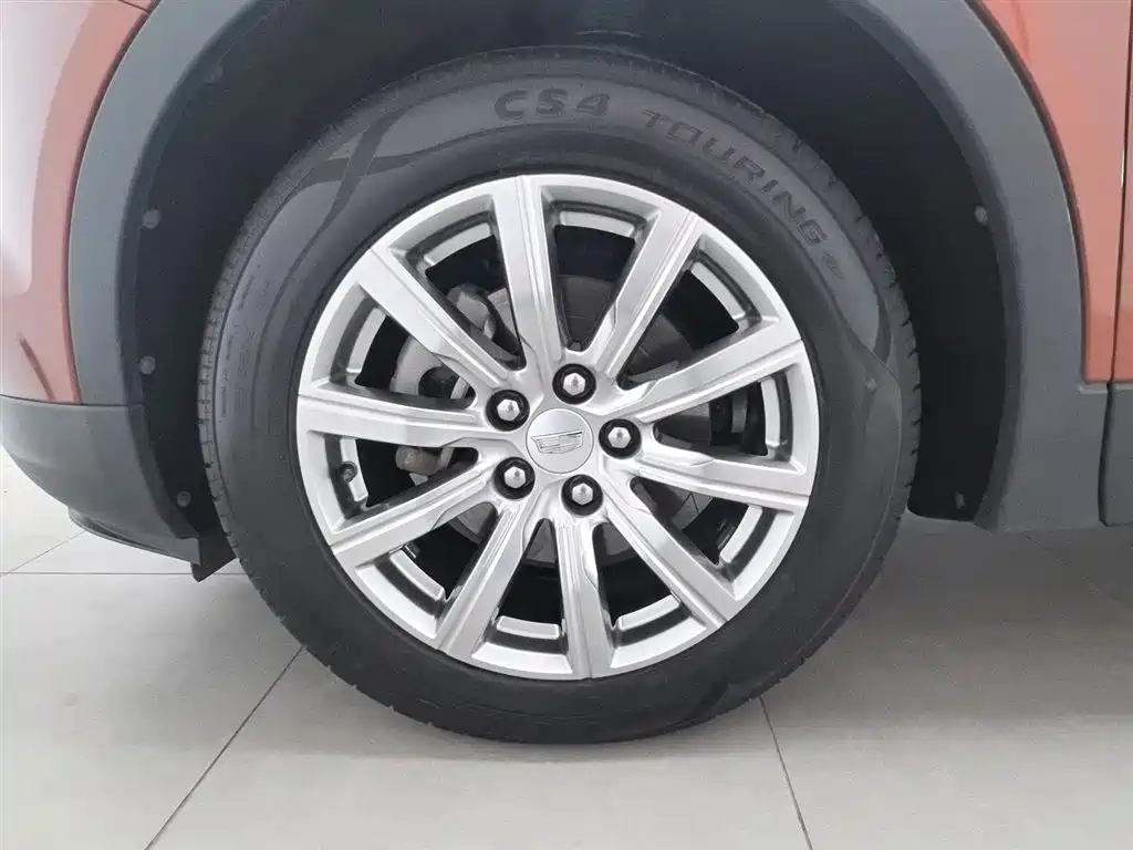 Cadillac XT4 2019 — фото 17