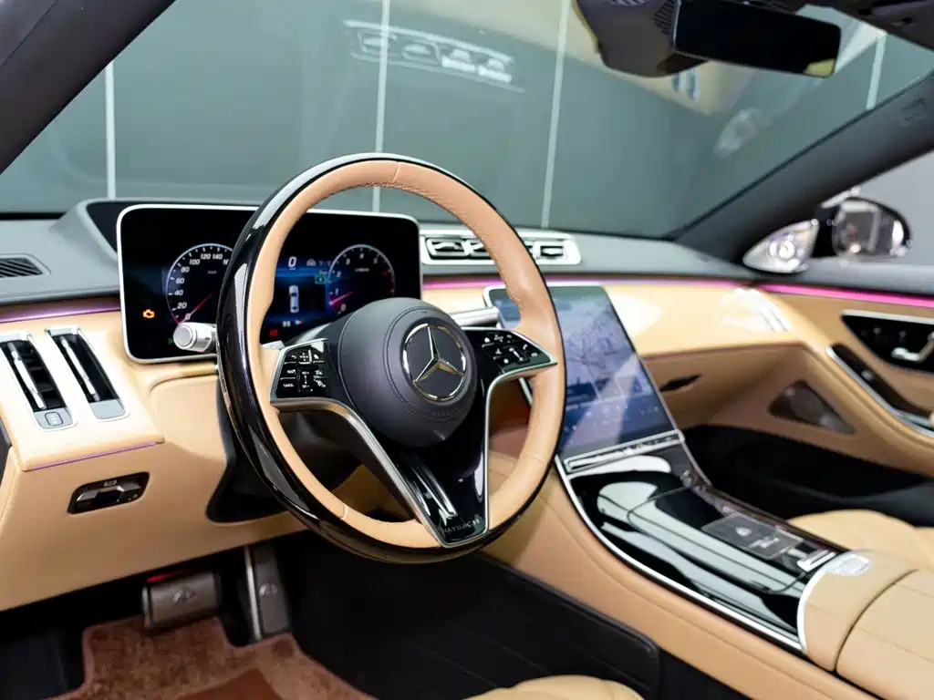 Mercedes-Benz Maybach S-Class 2023 — фото 13
