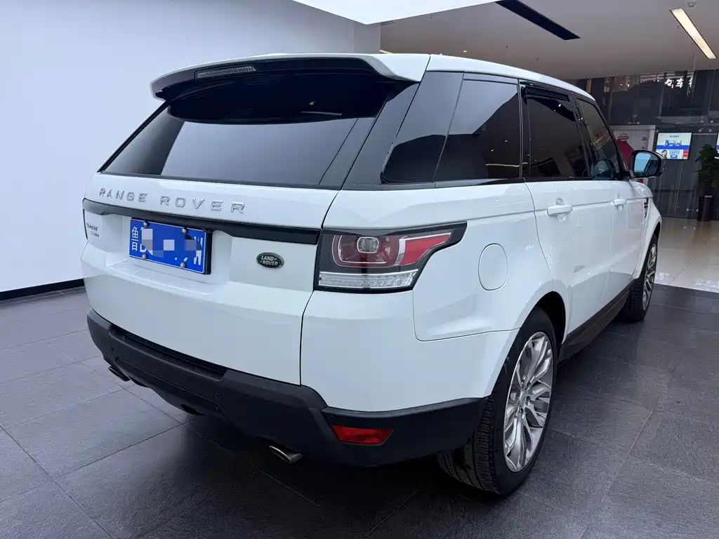 Land Rover Range Rover Sport 2013 — фото 7