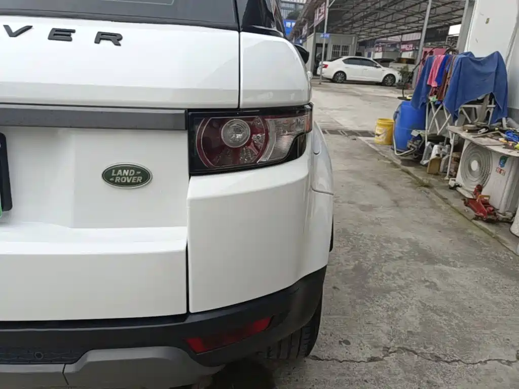 Land Rover Evoque 2016 — фото 8