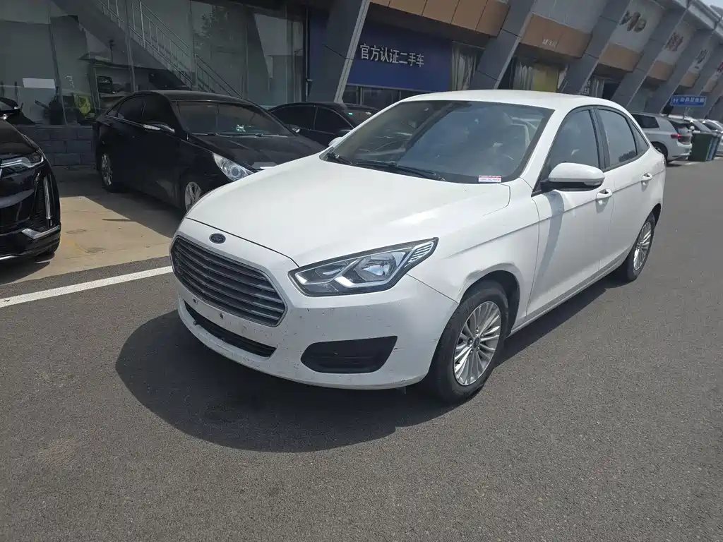 Ford Escort 2018