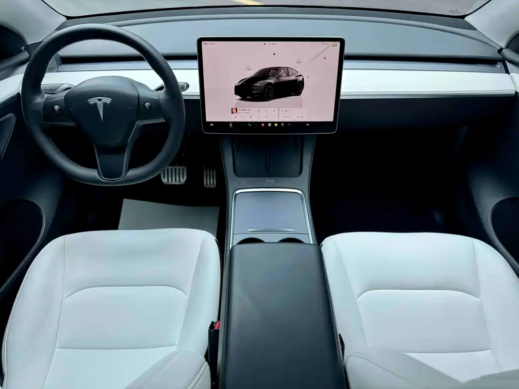 Tesla Model Y 2022 — фото 10