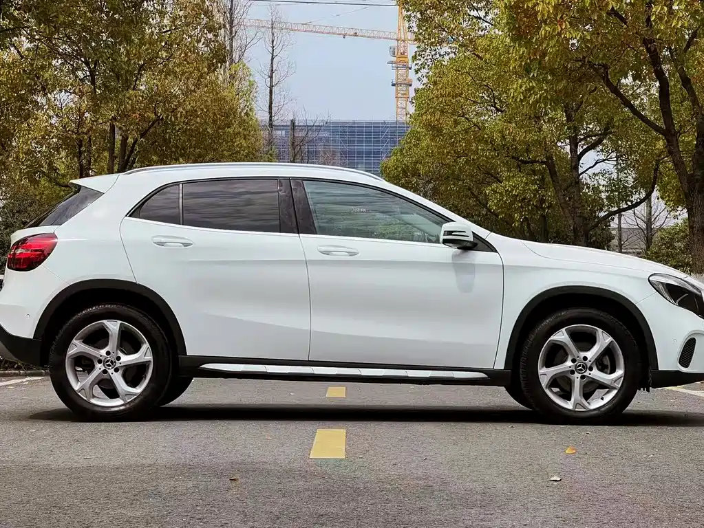 Mercedes-Benz GLA 2019 — фото 4