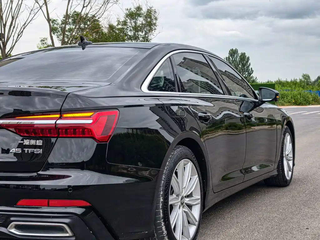 Audi A6L 2020 — фото 11
