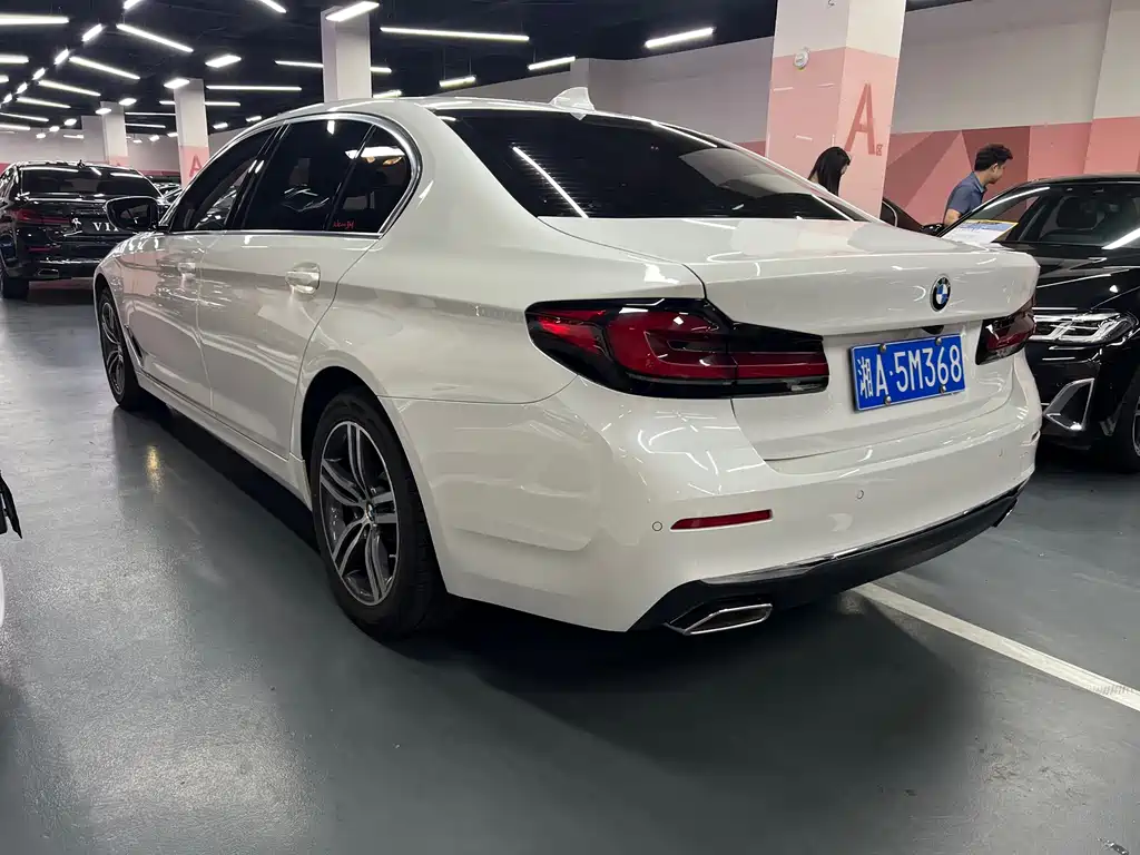 BMW 5 Series 2022