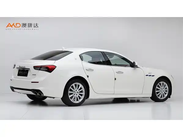 Maserati Ghibli 2022