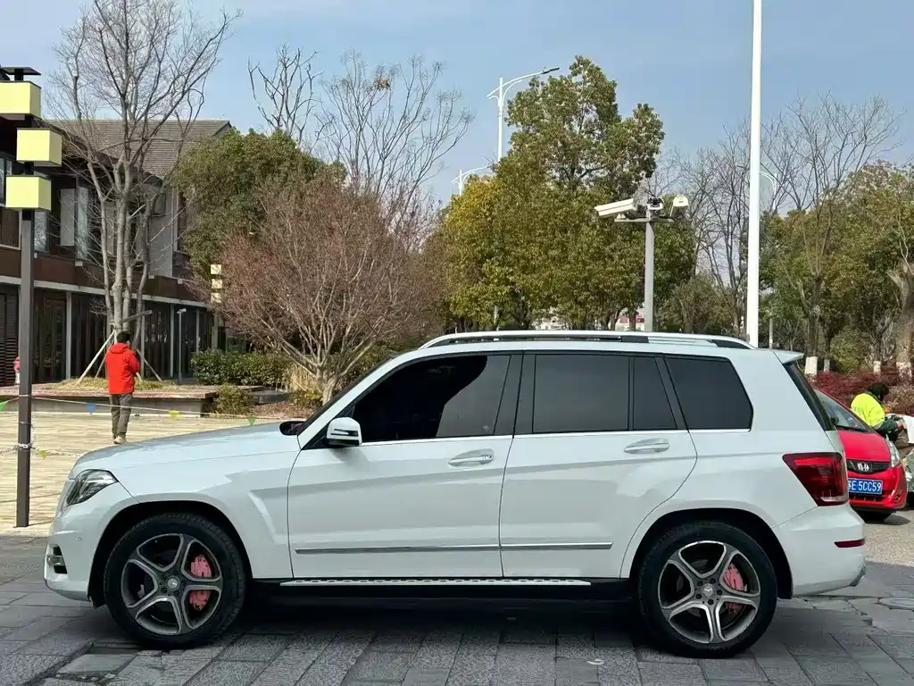 Mercedes-Benz GLK-Class 2015