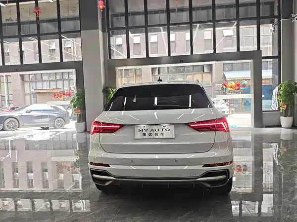 Audi Q3 2022