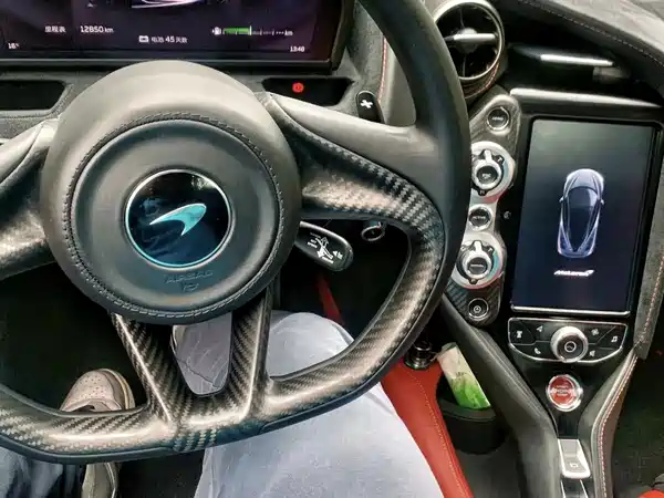 McLaren 720S 2019