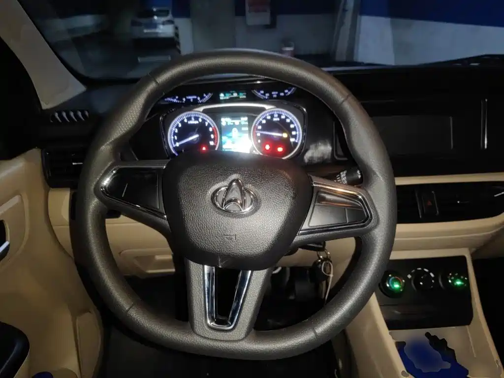 Changan Kuayue Star V7 EV 2026 — фото 11
