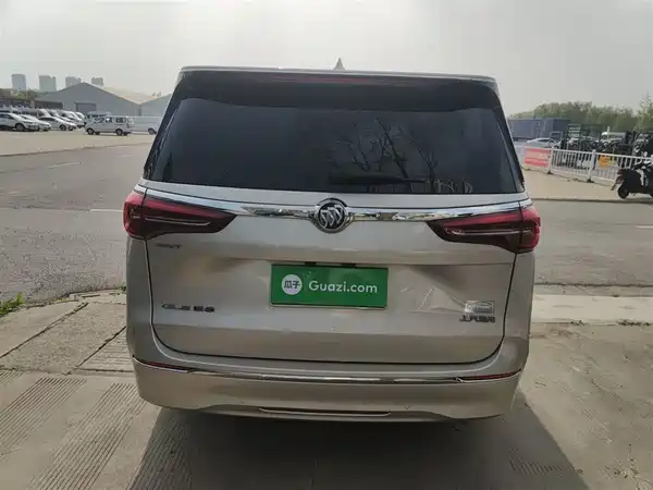 Buick GL8 2023