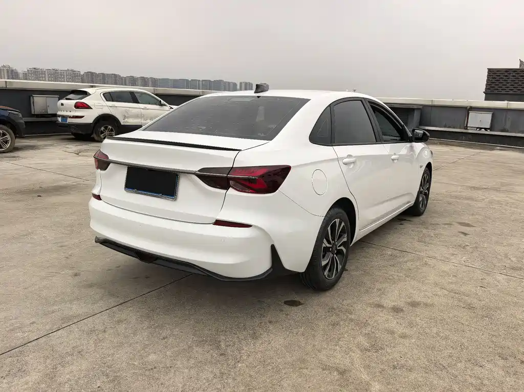 Chevrolet Monza 2019 — фото 14