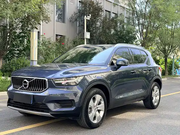 Volvo XC40 2022