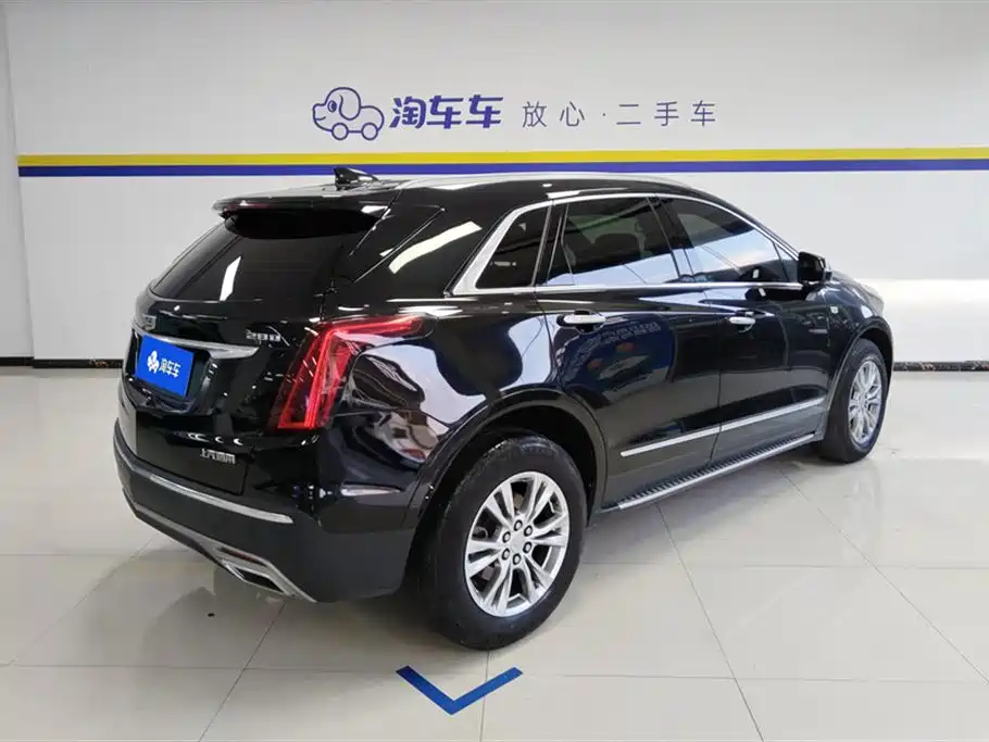 Cadillac XT5 2022 — фото 3