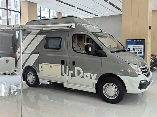 Maxus V80 2024