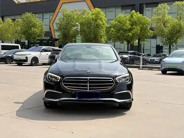 Mercedes-Benz E-Class 2021