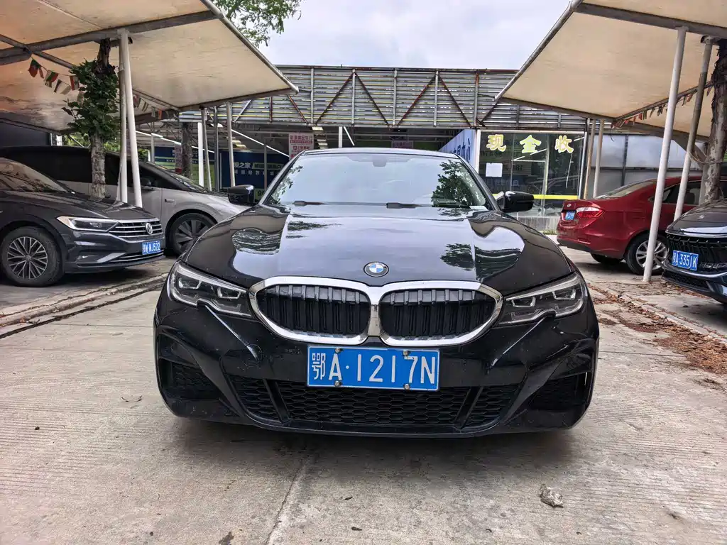 BMW 3 Series 2021
