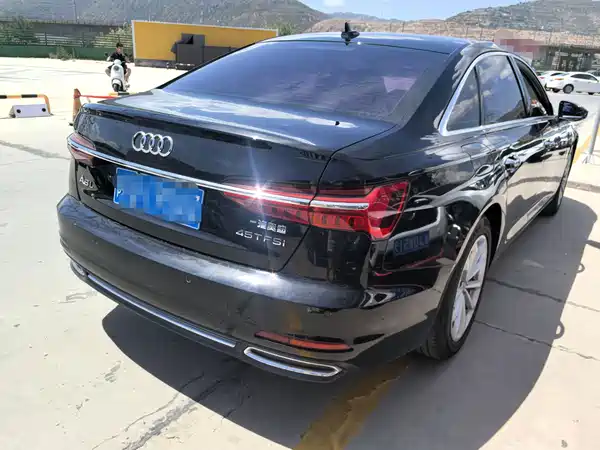 Audi A6L 2020