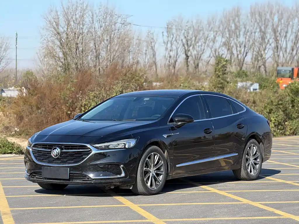 Buick LaCrosse 2020 — фото 1