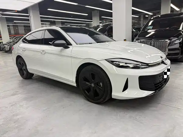 Volkswagen Lamando 2025