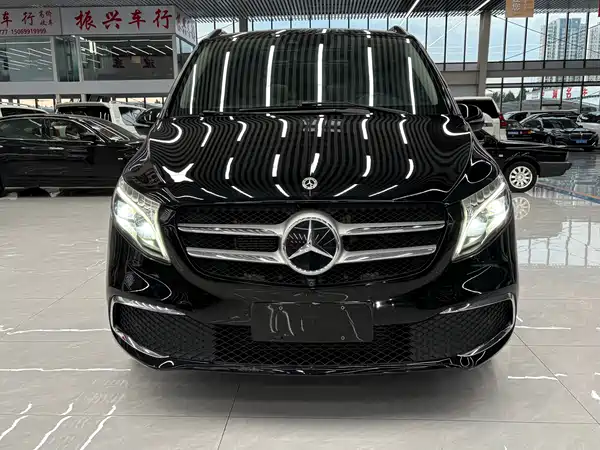 Mercedes-Benz V-Class 2022