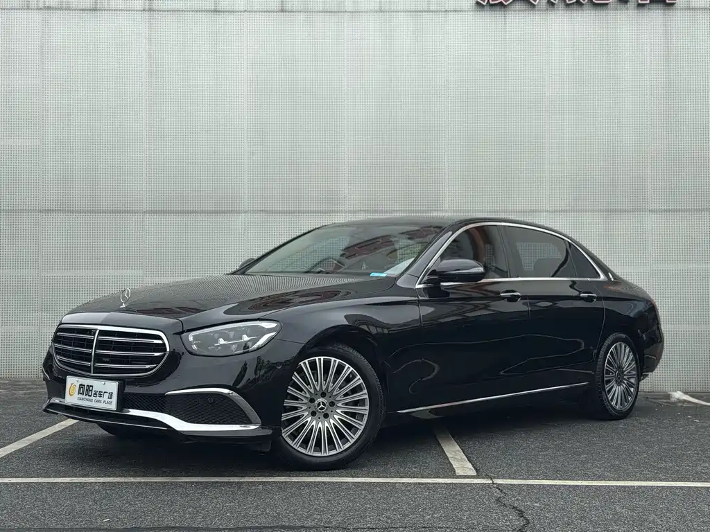 Mercedes-Benz E-Class 2023 — фото 51