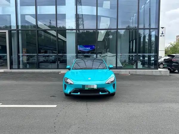 Xiaomi SU7 2024