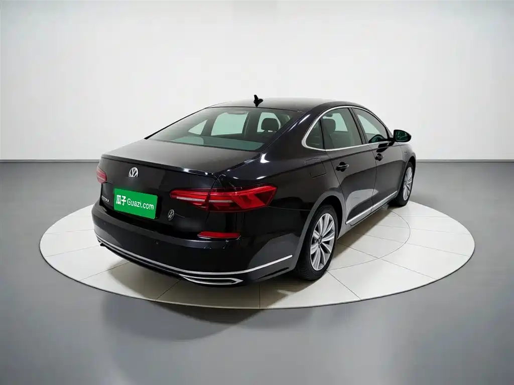 Volkswagen Passat 2021