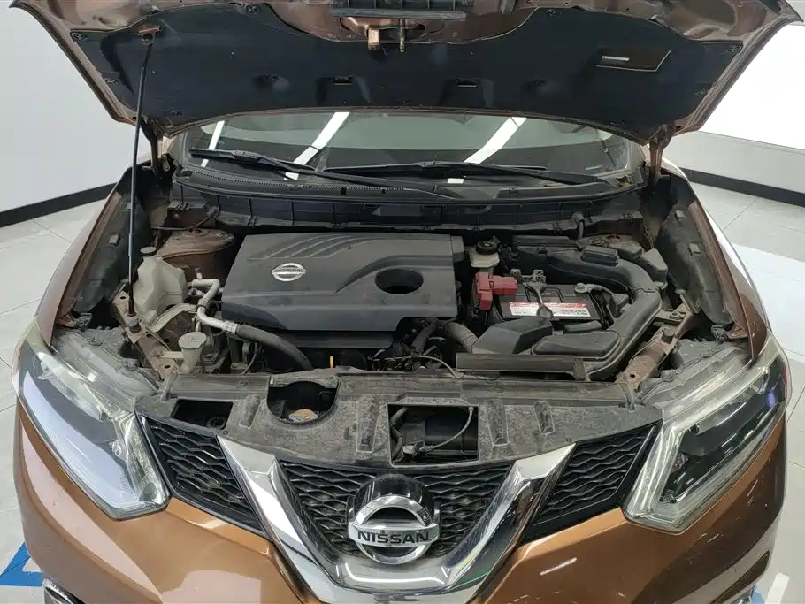 Nissan X-Trail 2015 — фото 10