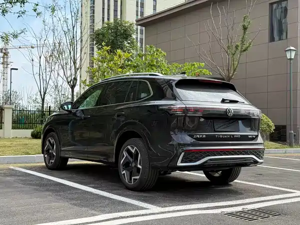 Volkswagen Tiguan L 2026