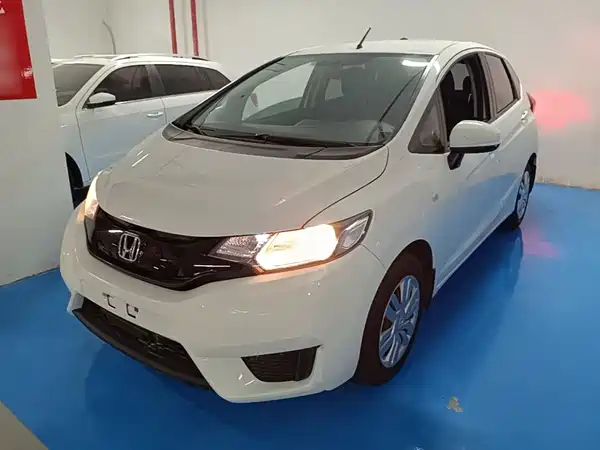 Honda Fit 2016
