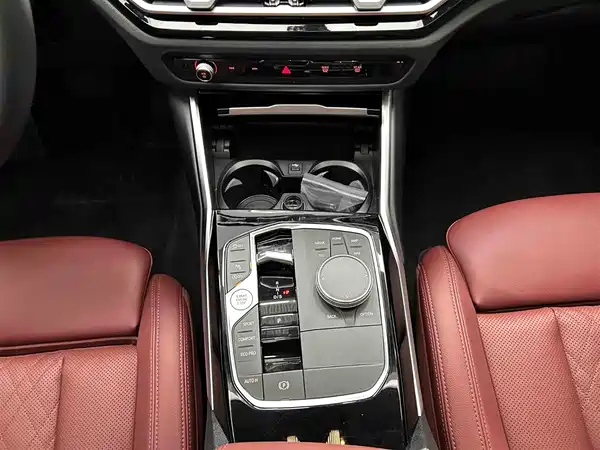 BMW 3 Series 2023