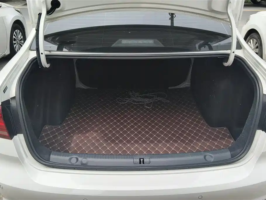 Volkswagen Lavida 2023